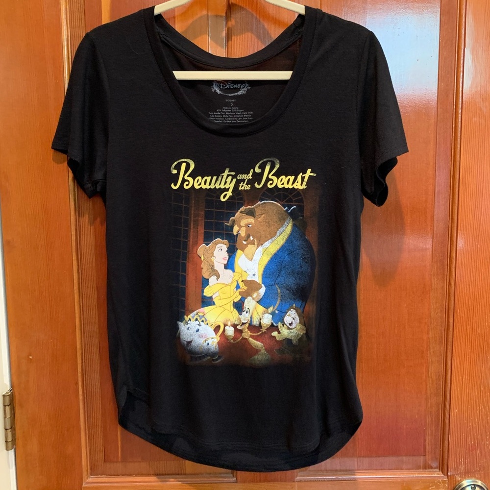 NWOT Disney Beauty and the Beast flowy graphic tee